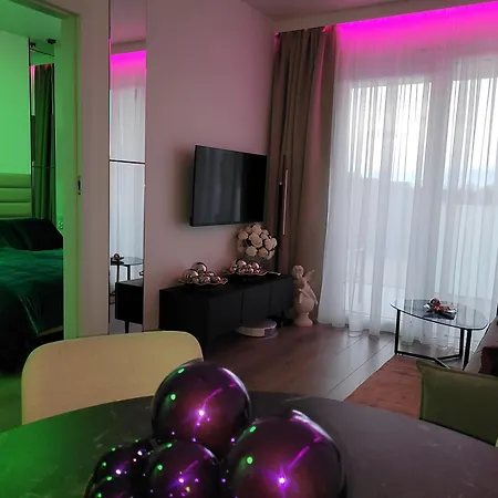 Appartamento Perlowa Glam Haven *