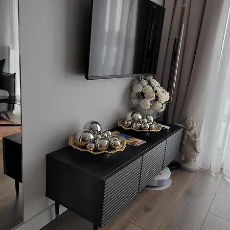 Perlowa Glam Kollataja Kołobrzeg